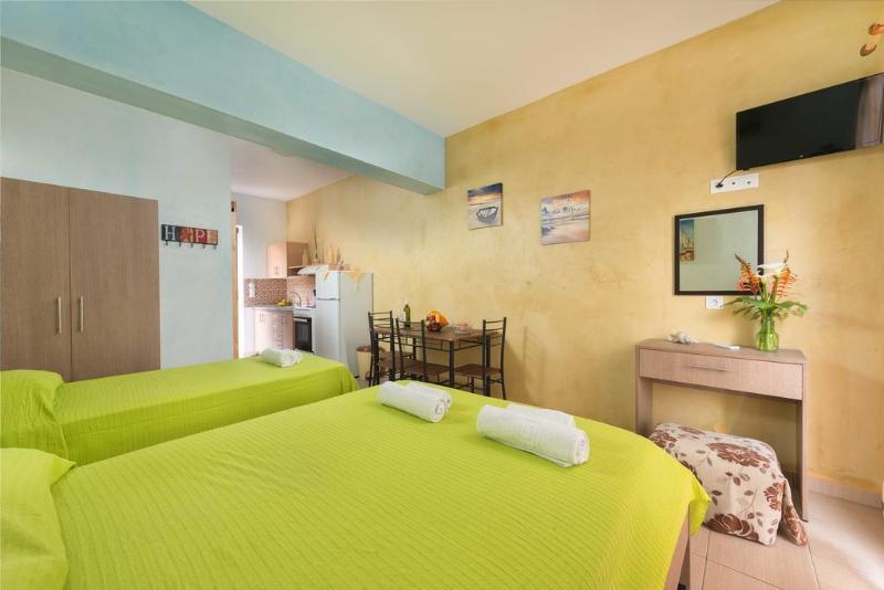 Stegna Mare 3*